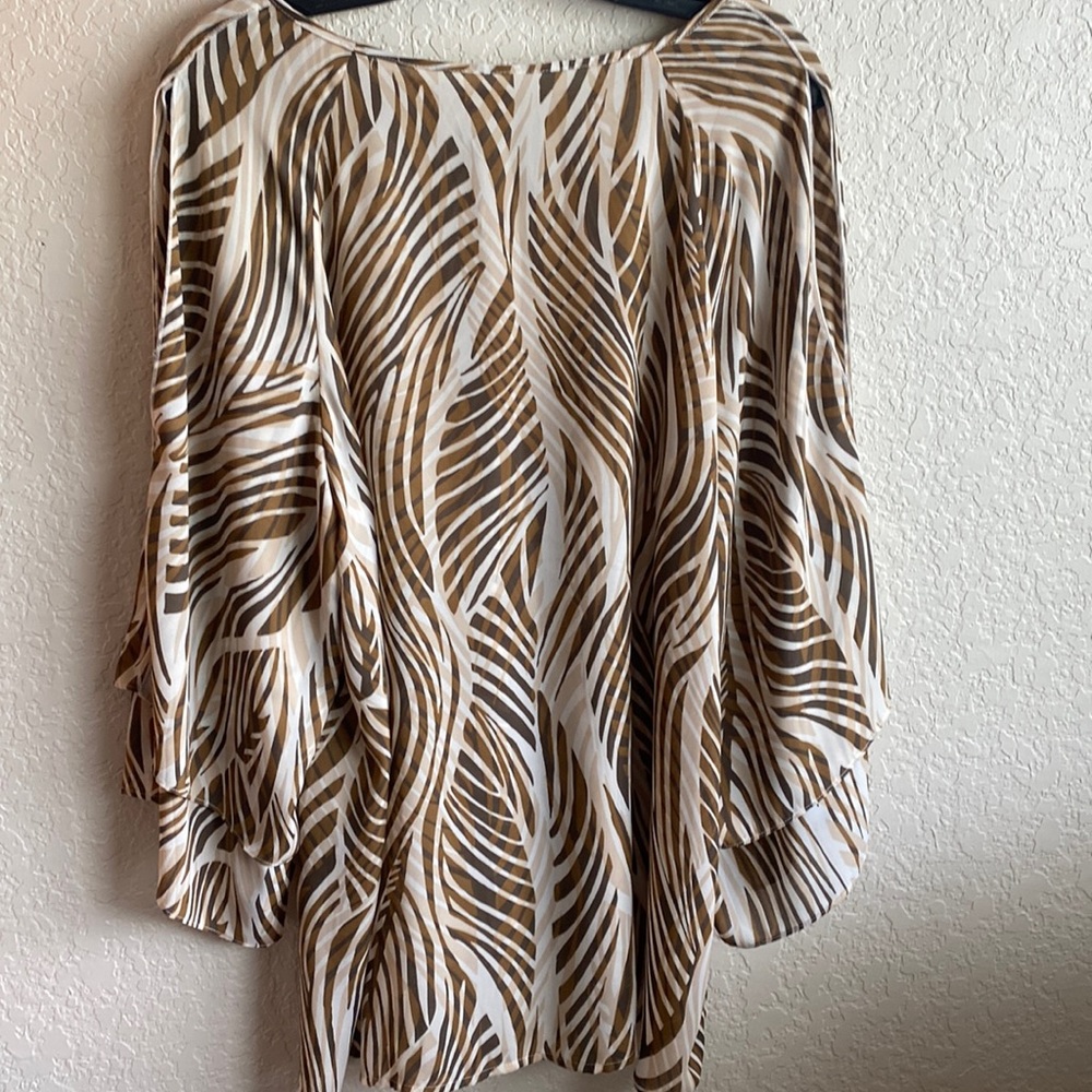 Chicos cold shoulder blouse